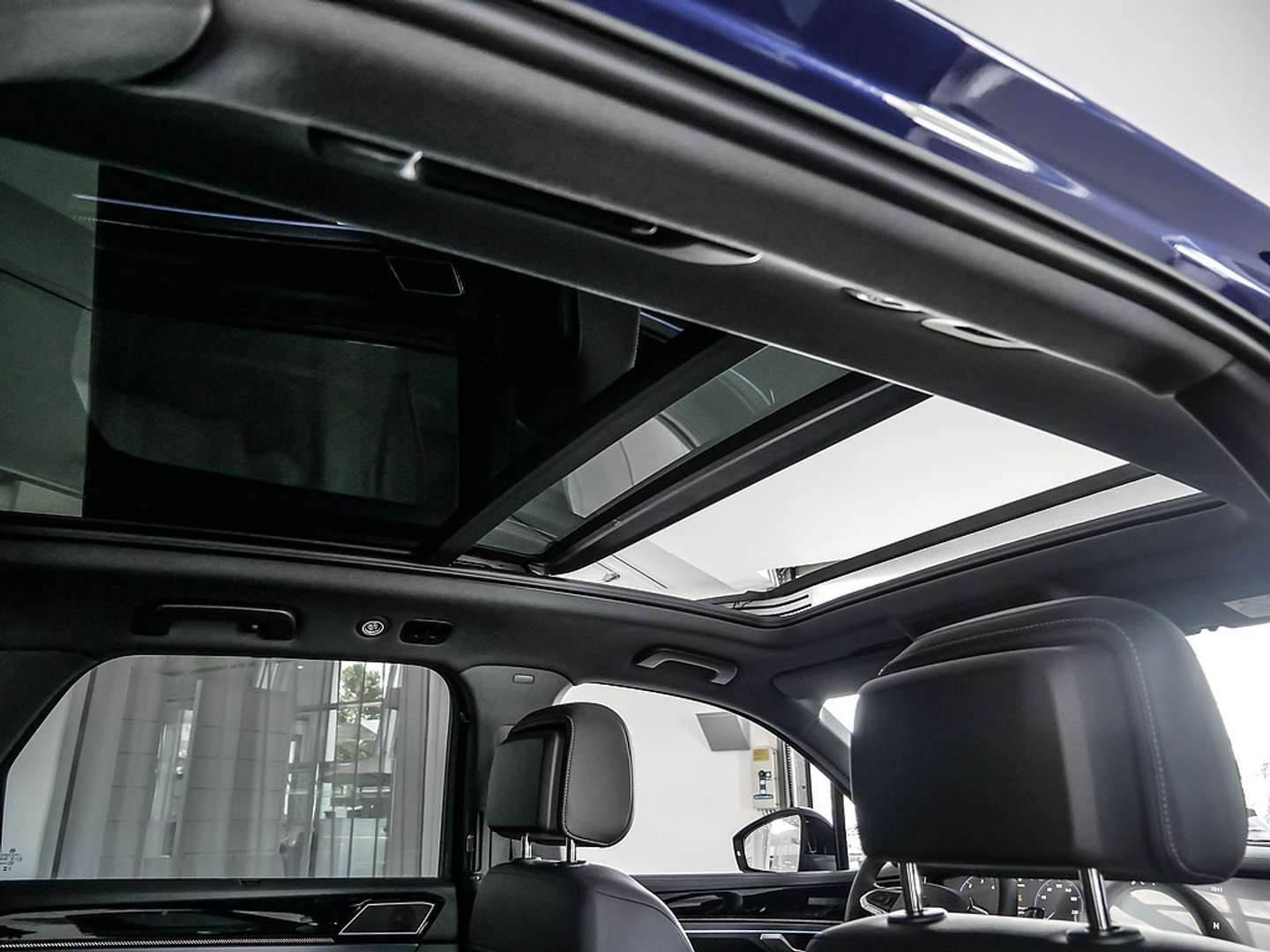 Volkswagen Touareg TDI 4Motion R-Line - 2025 - Joinsteer - #10