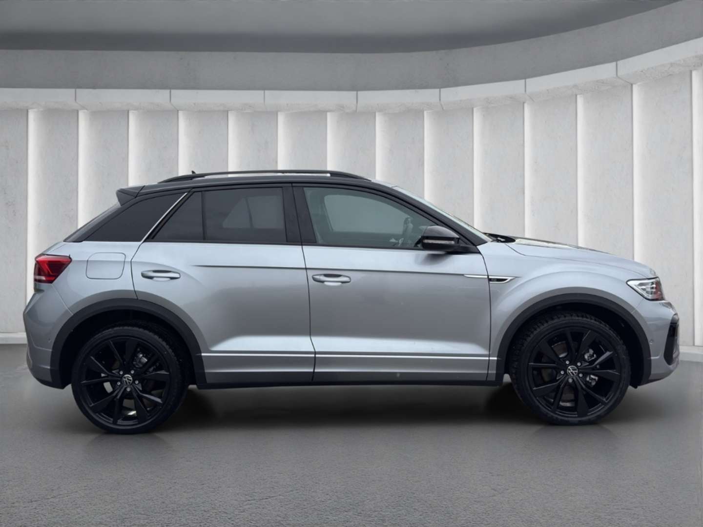 Volkswagen T-Roc R-Line - 2026 - Joinsteer - #2