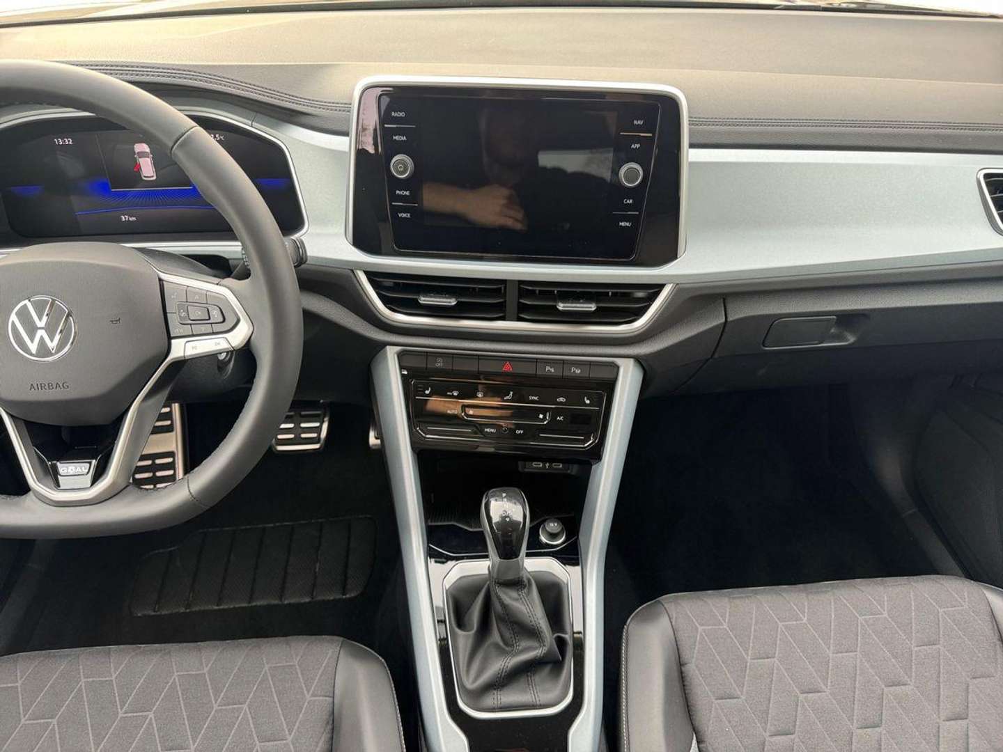 Volkswagen T-Roc TSI - 2025 - Joinsteer - #11