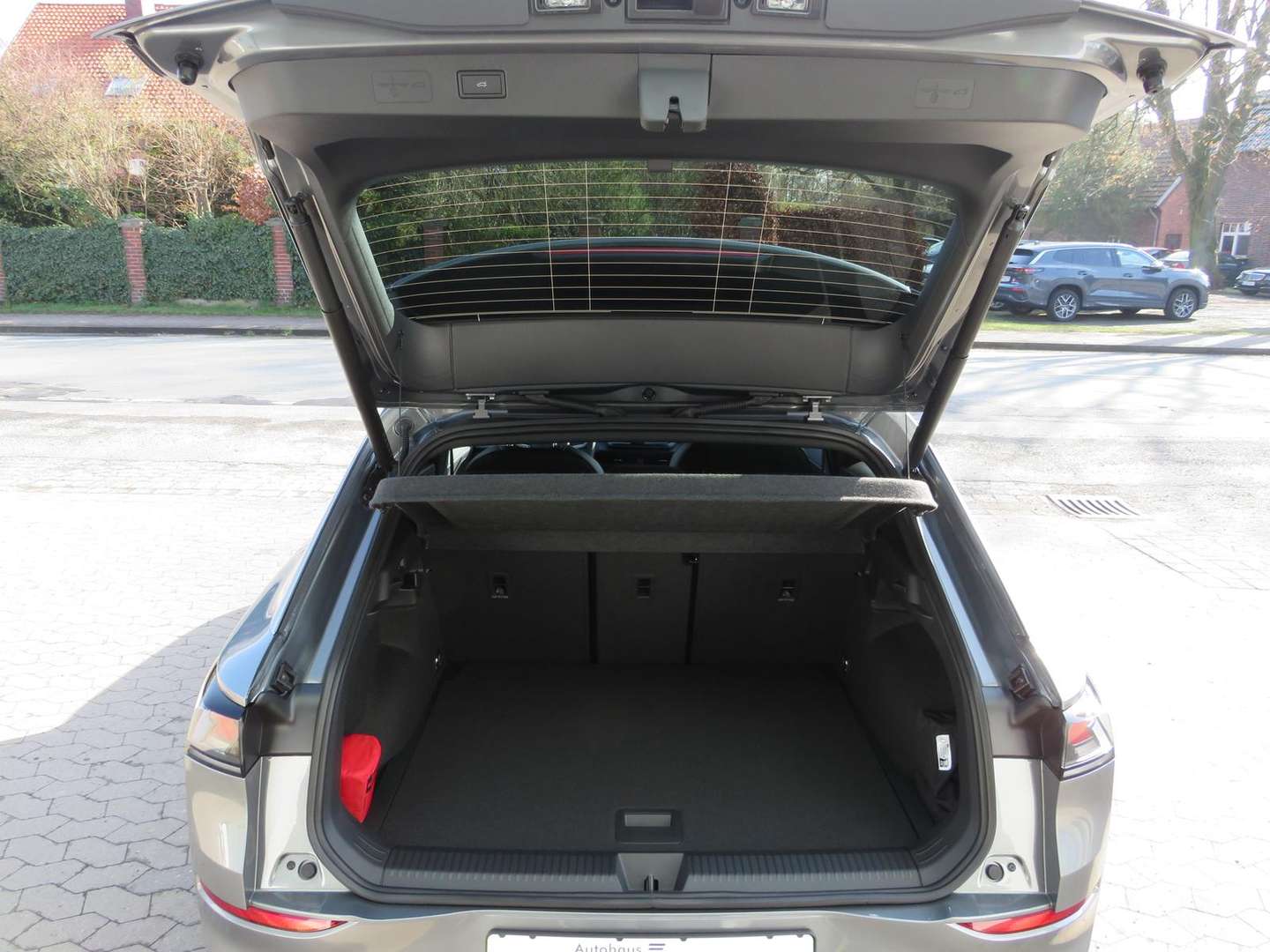 Volkswagen T-Roc R-Line - 2026 - Joinsteer - #12