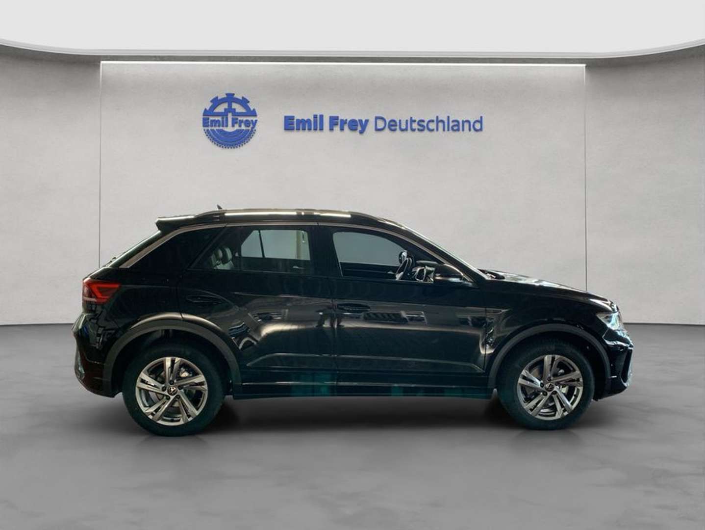 Volkswagen T-Roc R-Line - 2025 - Joinsteer - #4