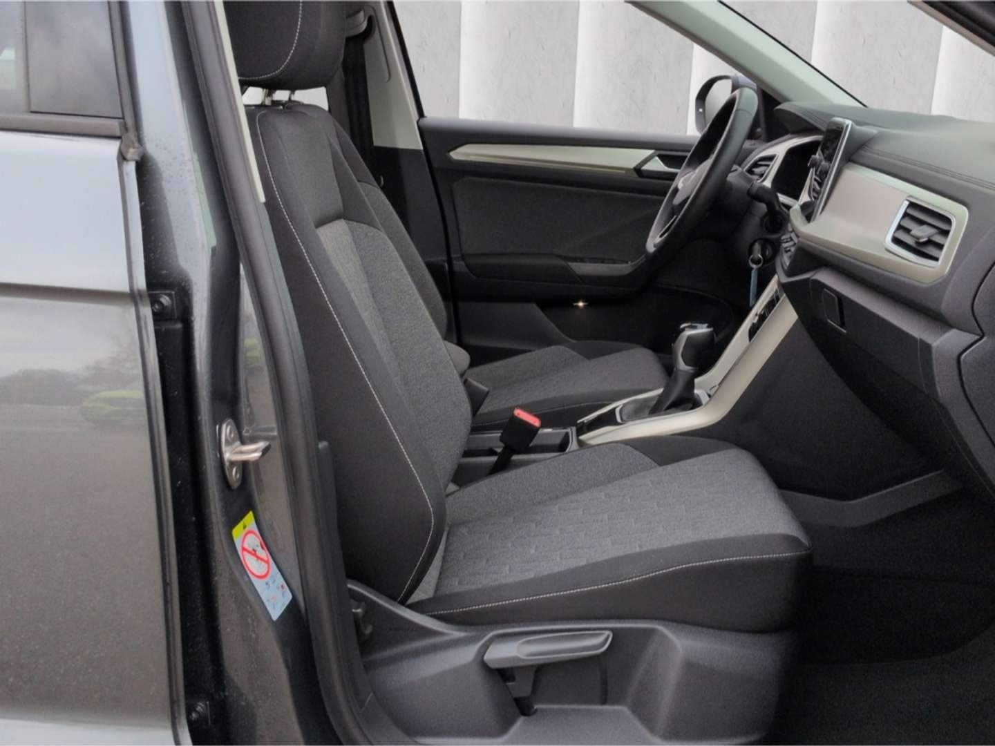 Volkswagen T-Roc TSI Move - 2024 - Joinsteer - #7