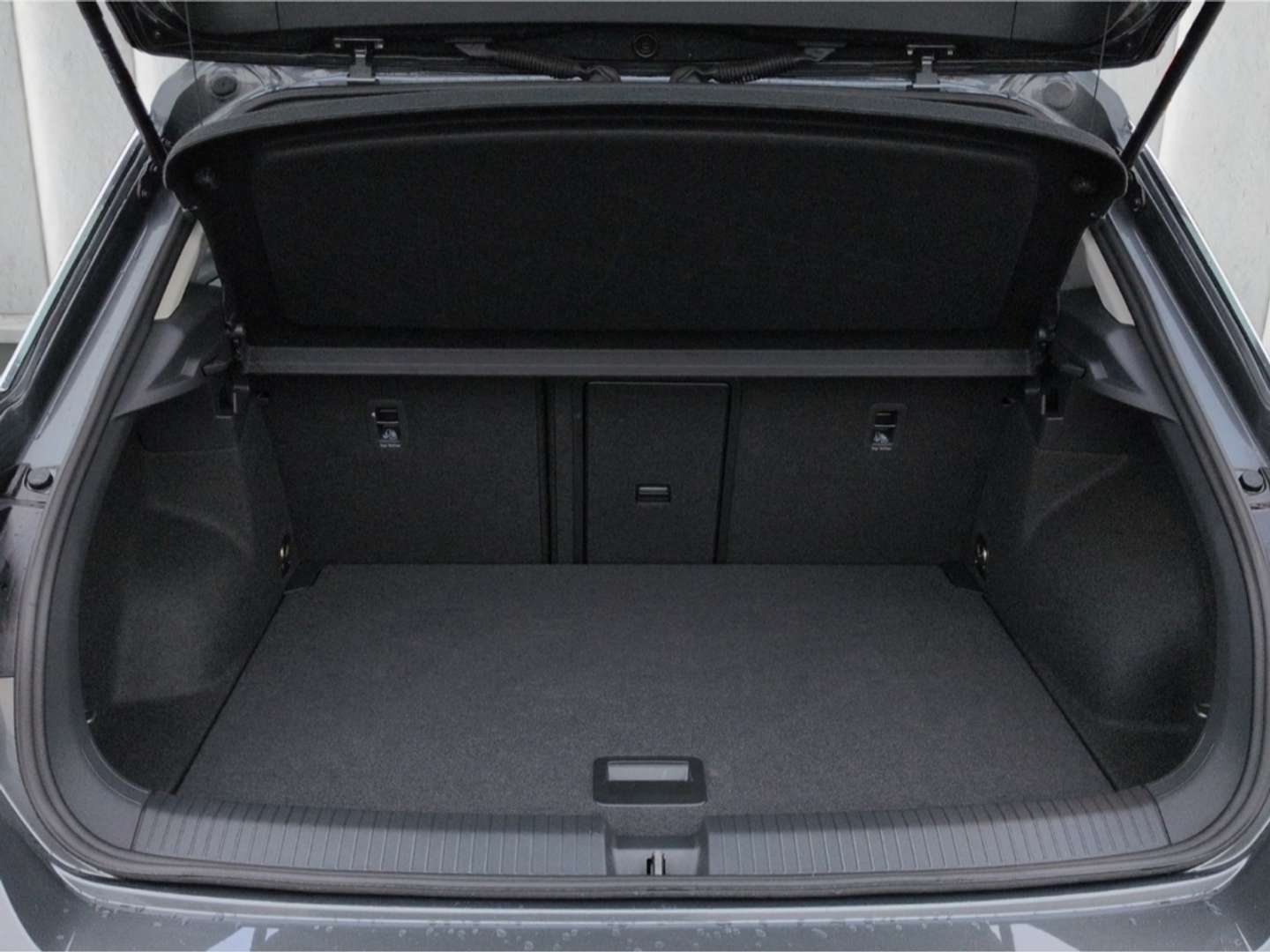 Volkswagen T-Roc TSI Move - 2024 - Joinsteer - #9