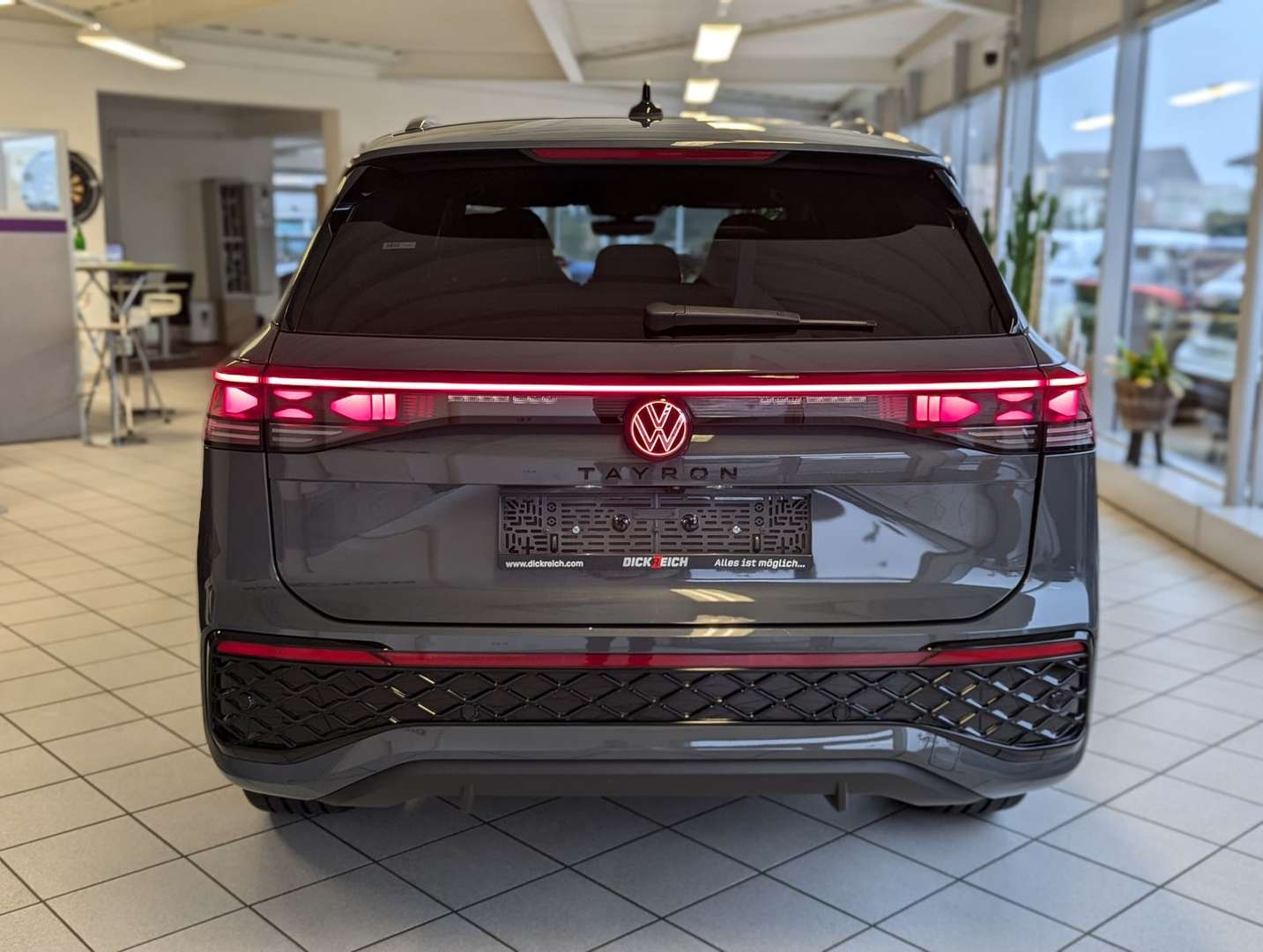 Volkswagen T-CROSS 4Motion R-Line - 2025 - Joinsteer - #5