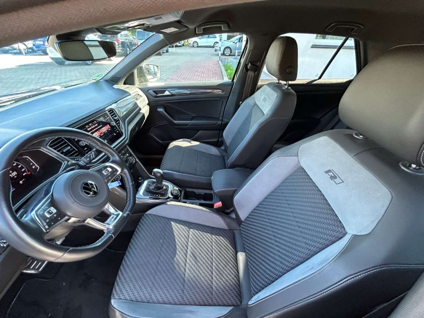 Volkswagen T-Roc R-Line - 2022 - Joinsteer - #9