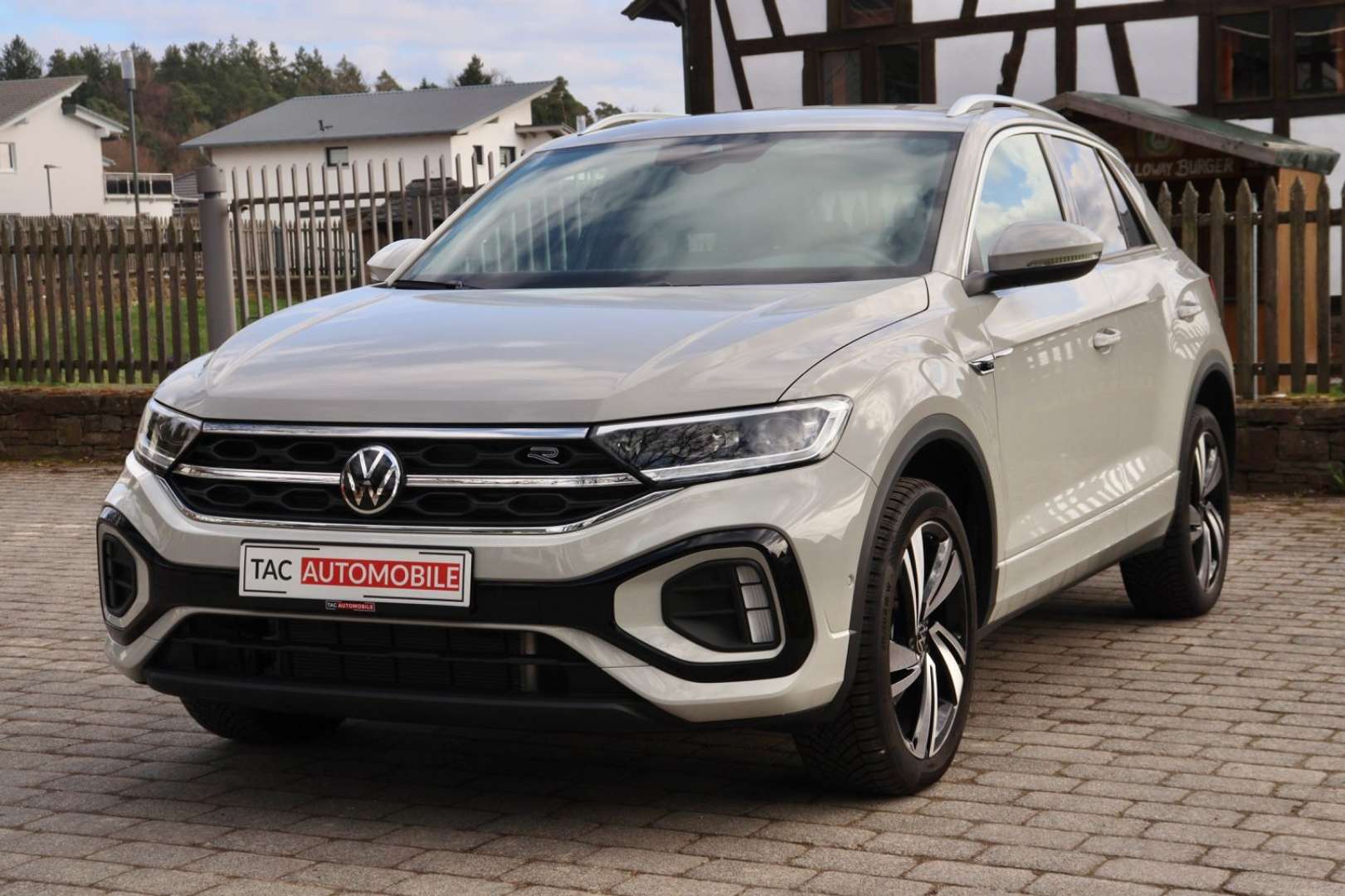 Volkswagen T-Roc R-Line - 2024 - Joinsteer - #3