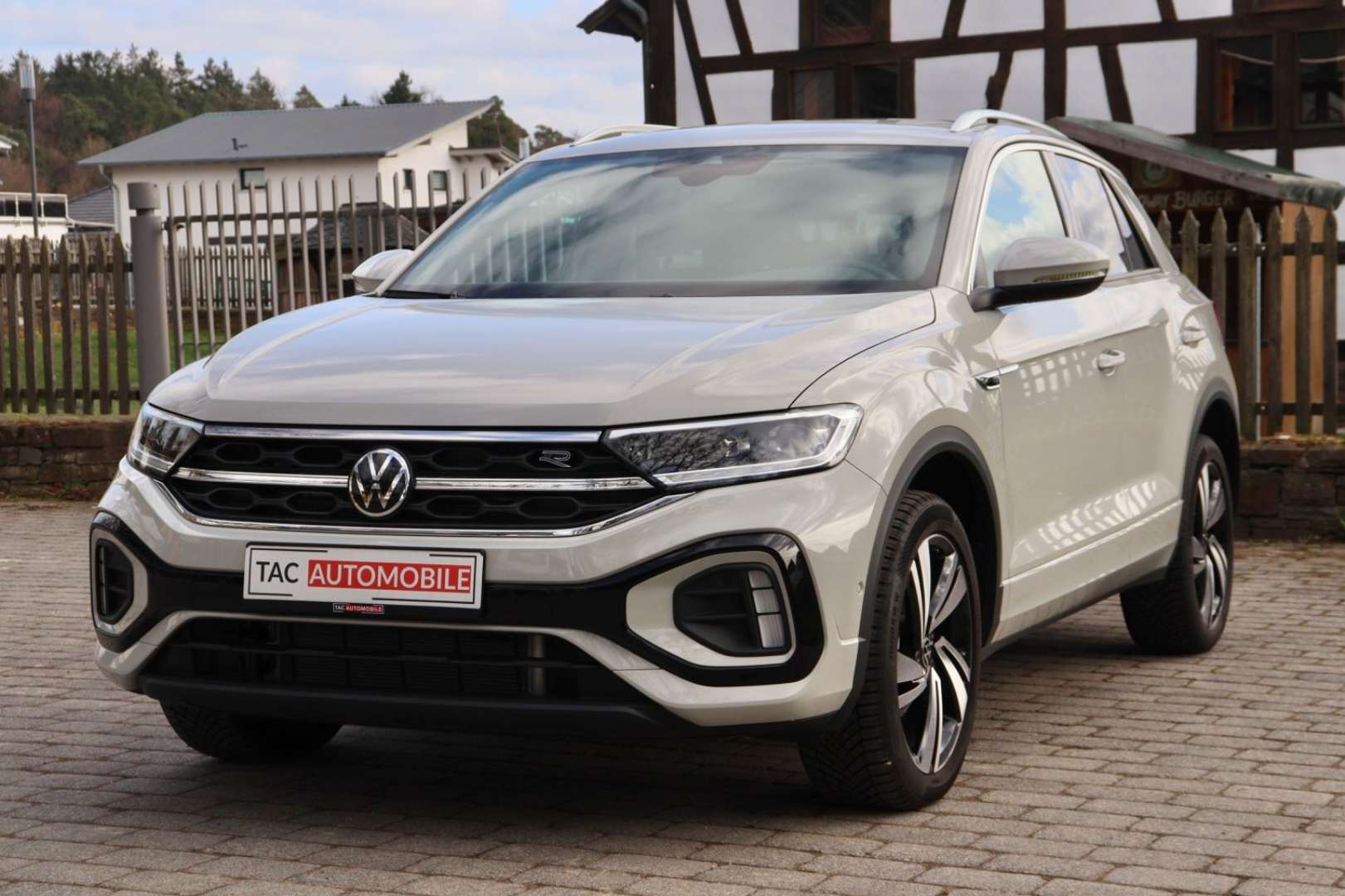 Volkswagen T-Roc R-Line - 2024 - Joinsteer - #9