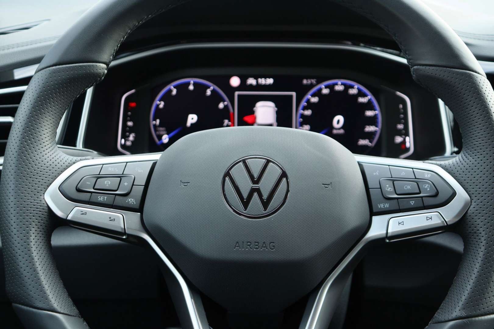 Volkswagen T-Roc R-Line - 2024 - Joinsteer - #19