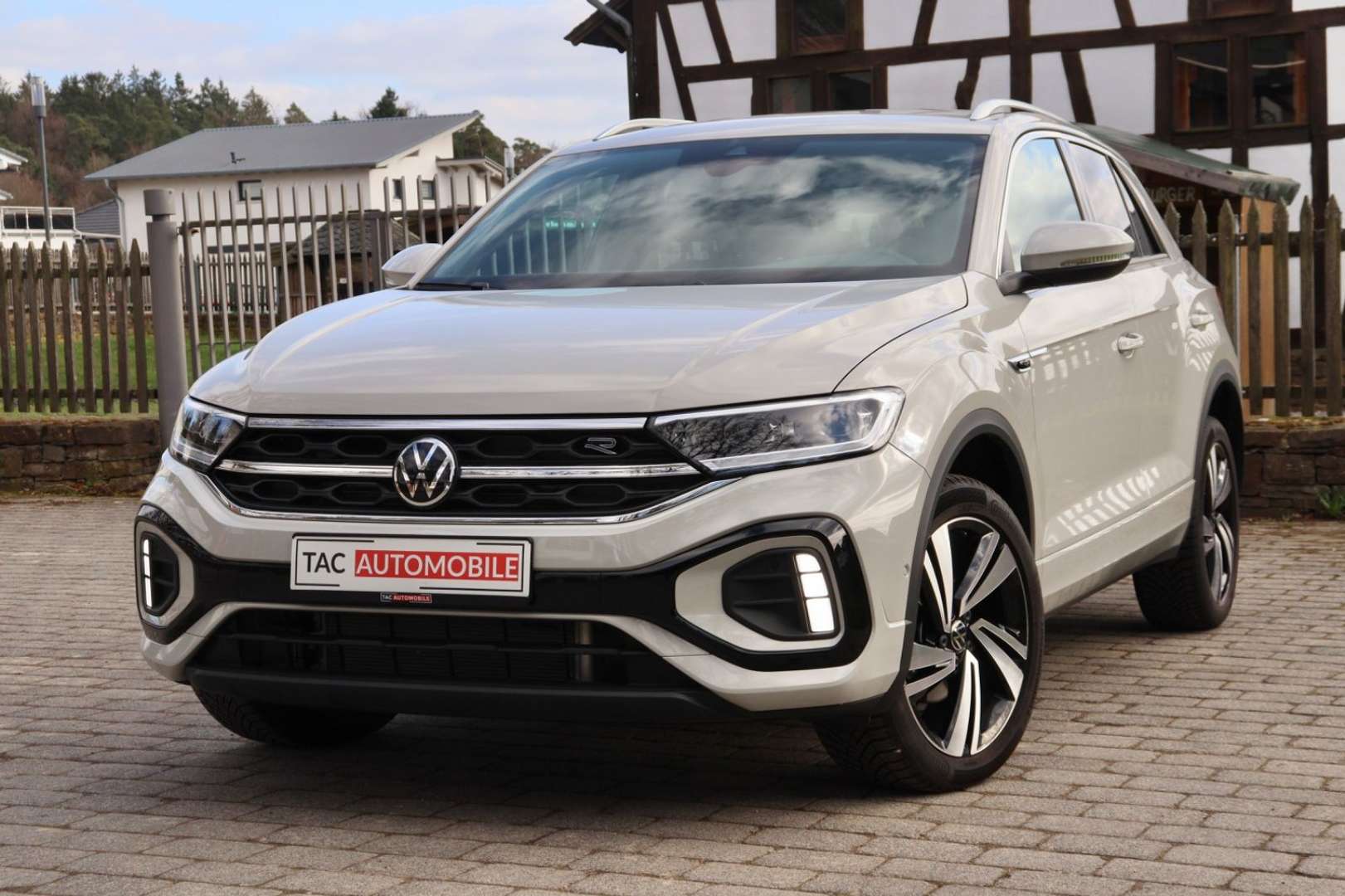 Volkswagen T-Roc R-Line - 2024 - Joinsteer - #29