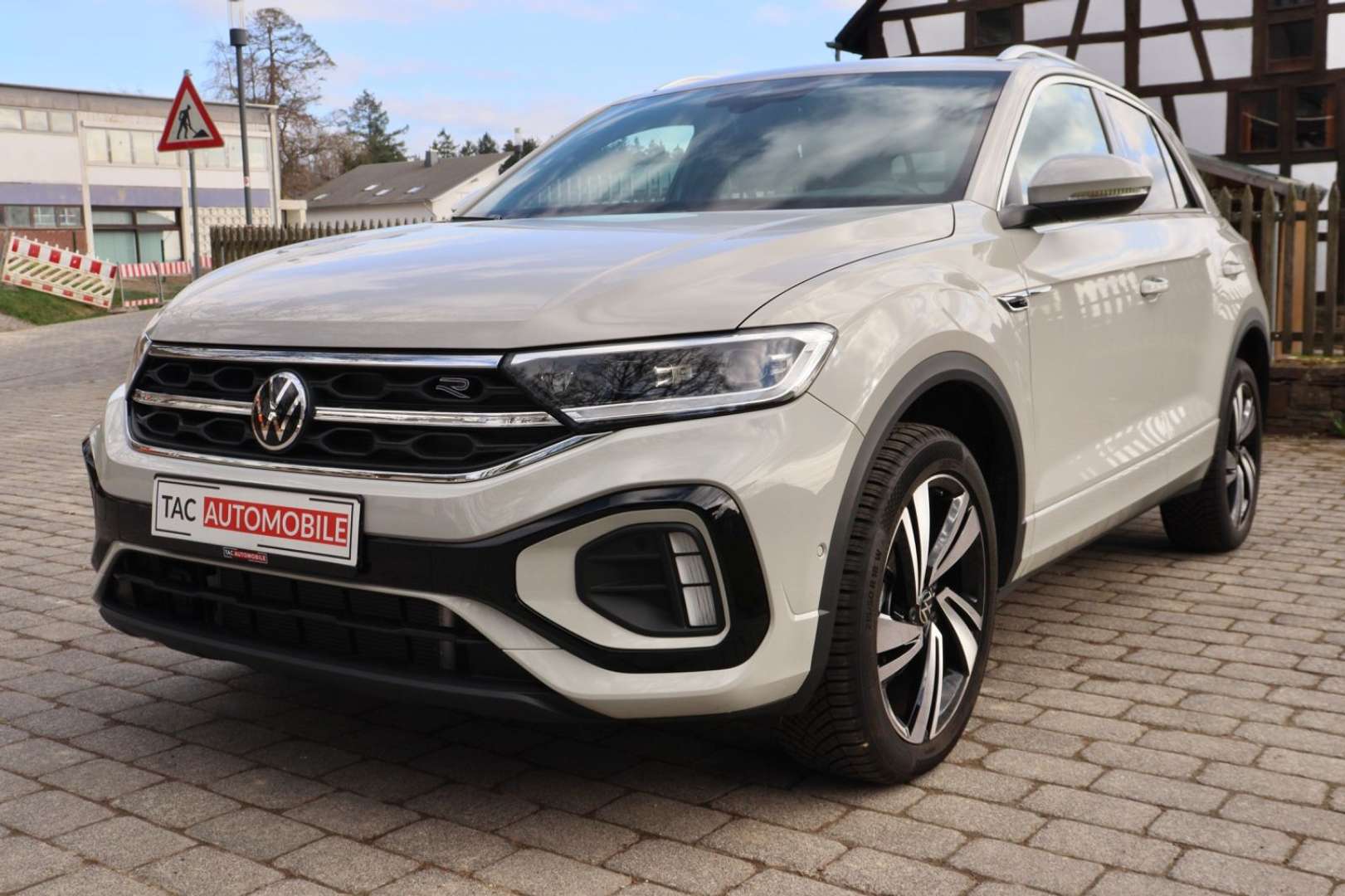 Volkswagen T-Roc R-Line - 2024 - Joinsteer - #30