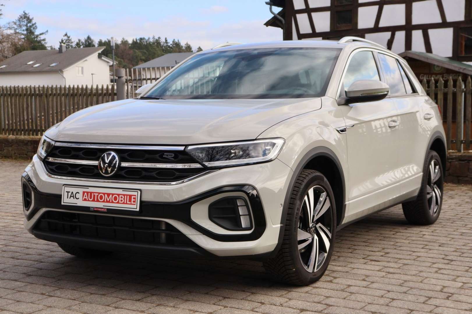 Volkswagen T-Roc R-Line - 2024 - Joinsteer - #33