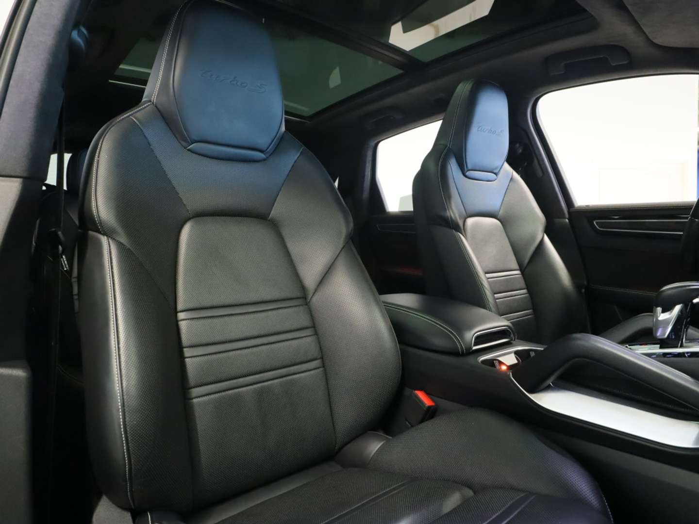 Porsche Cayenne III Turbo S E-Hybrid - 2020 - Joinsteer - #24