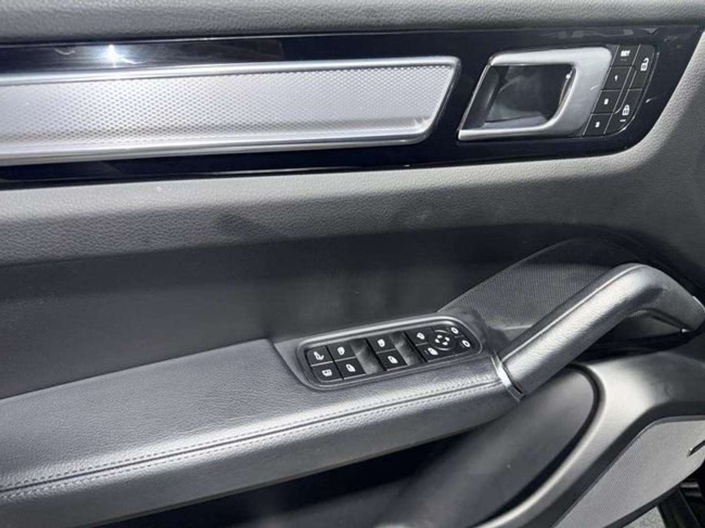 Porsche Cayenne III E-Hybrid - 2022 - Joinsteer - #15