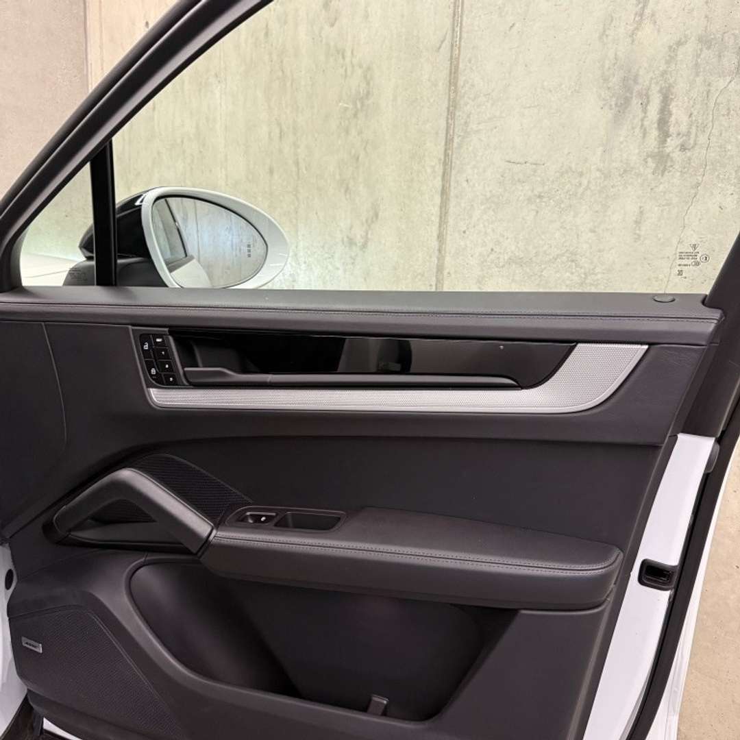 Porsche Cayenne III E-Hybrid - 2024 - Joinsteer - #21
