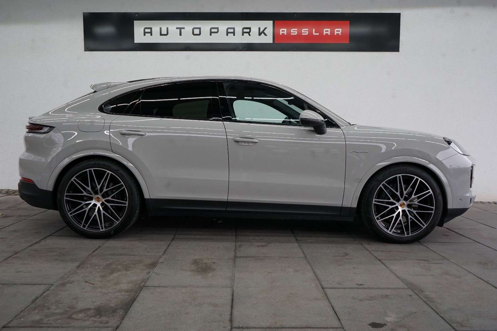 Porsche Cayenne II E-Hybrid - 2024 - Joinsteer - #1