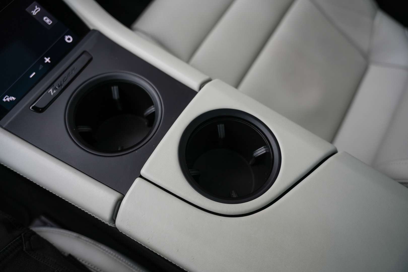 Porsche Taycan - 2022 - Joinsteer - #27