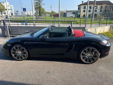 Porsche 718 Boxster T — photo 26