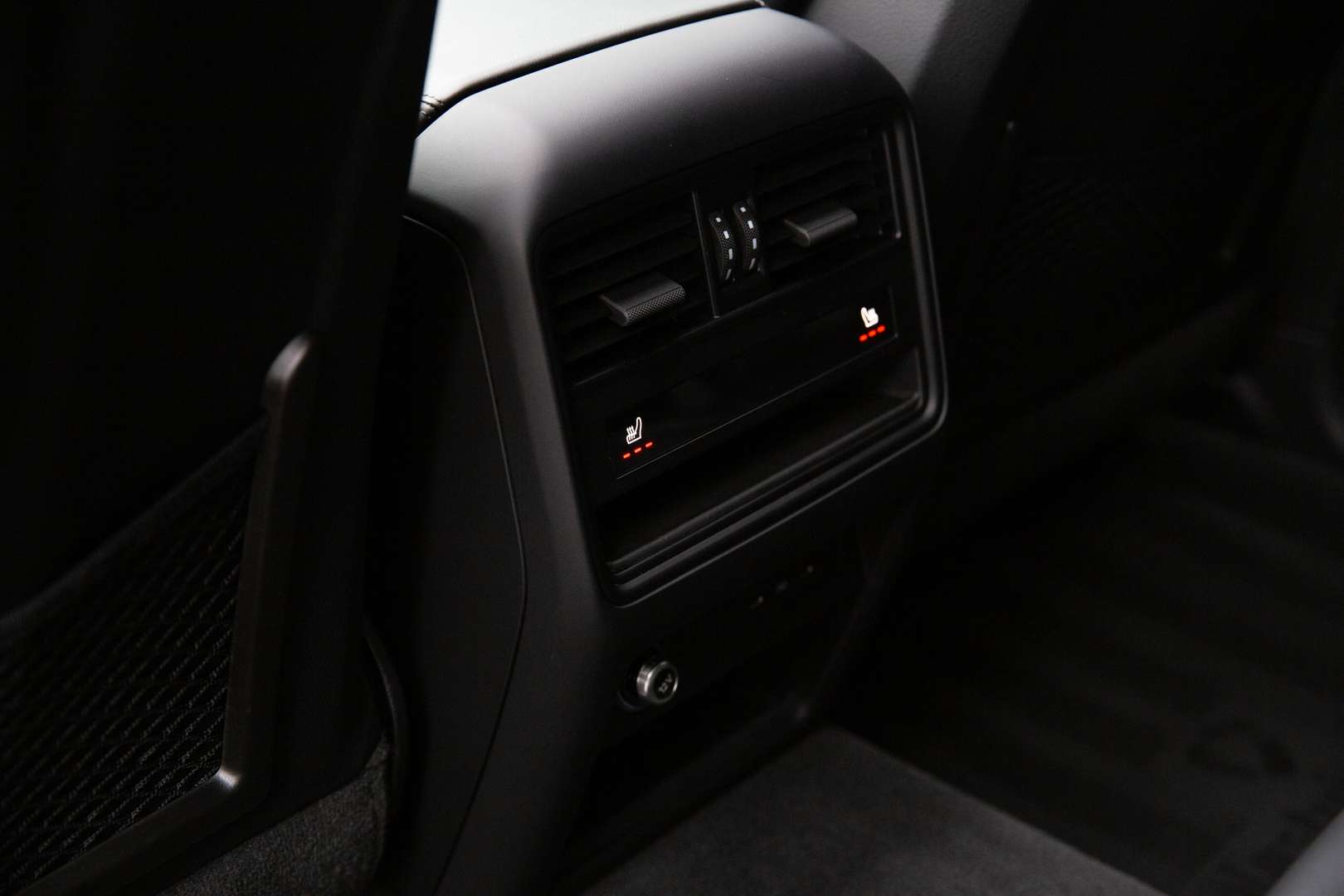 Porsche Cayenne III E-Hybrid - 2025 - Joinsteer - #11