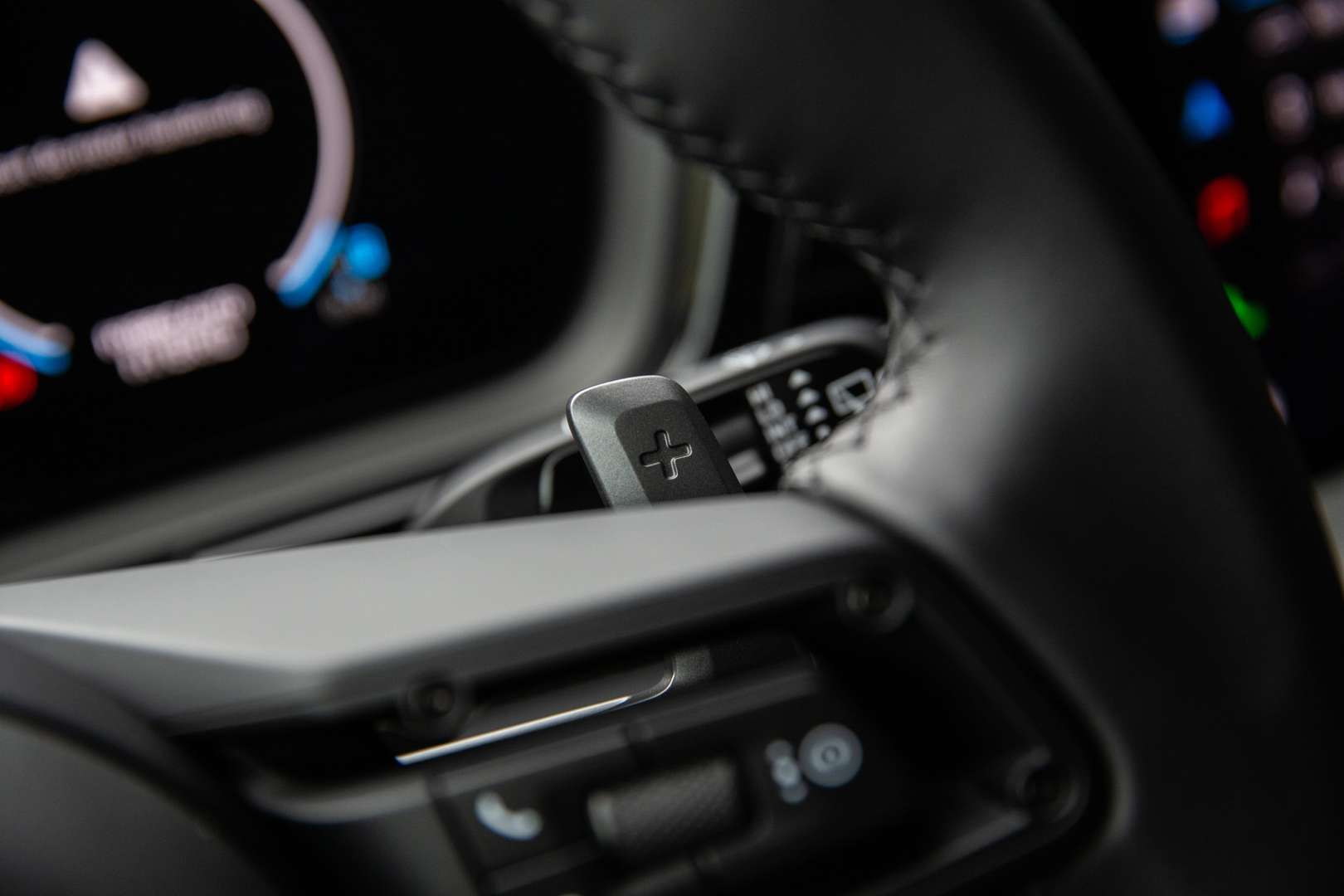 Porsche Cayenne III E-Hybrid - 2025 - Joinsteer - #14