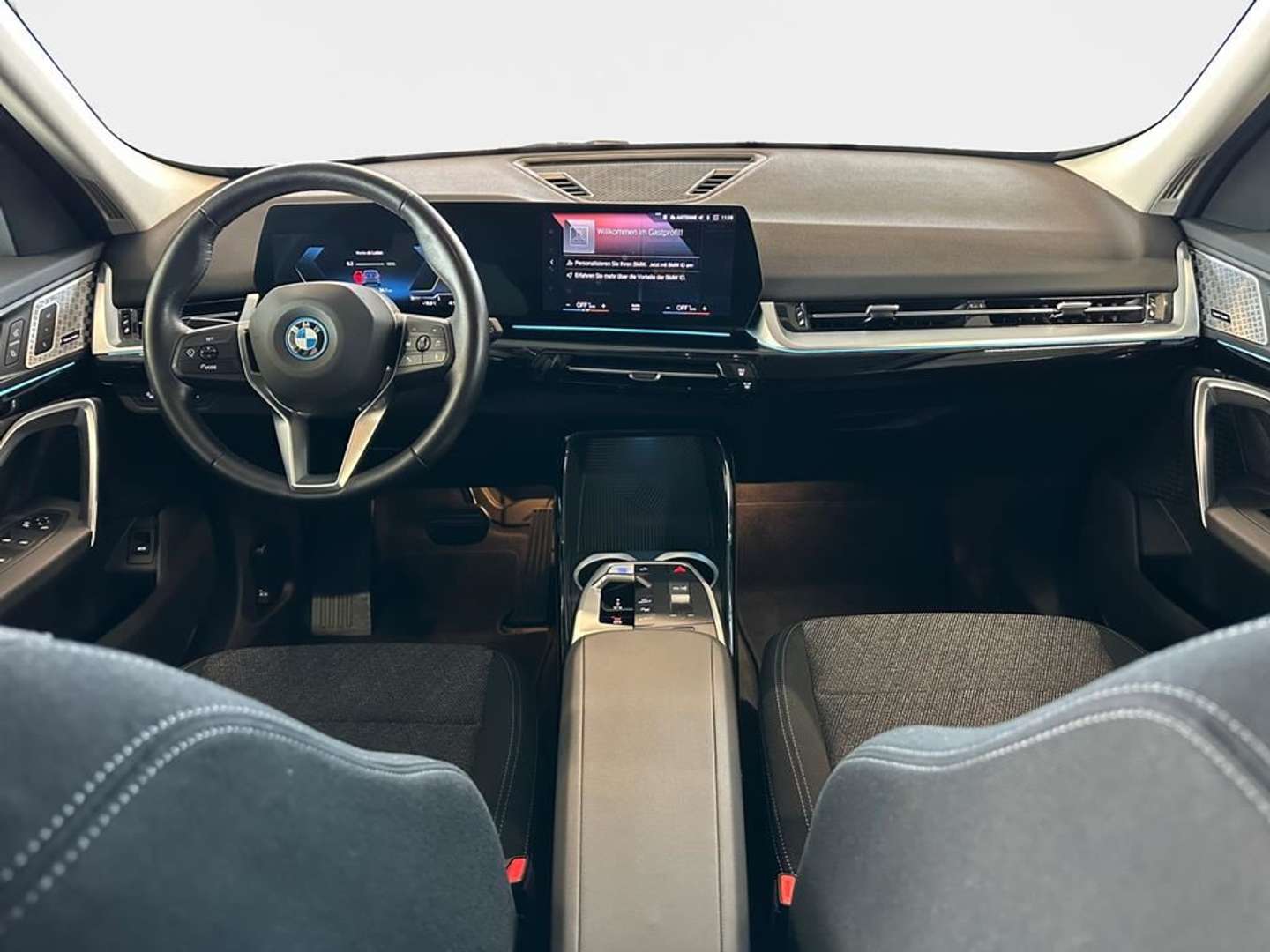 BMW IX1 - 2023 - Joinsteer - #11