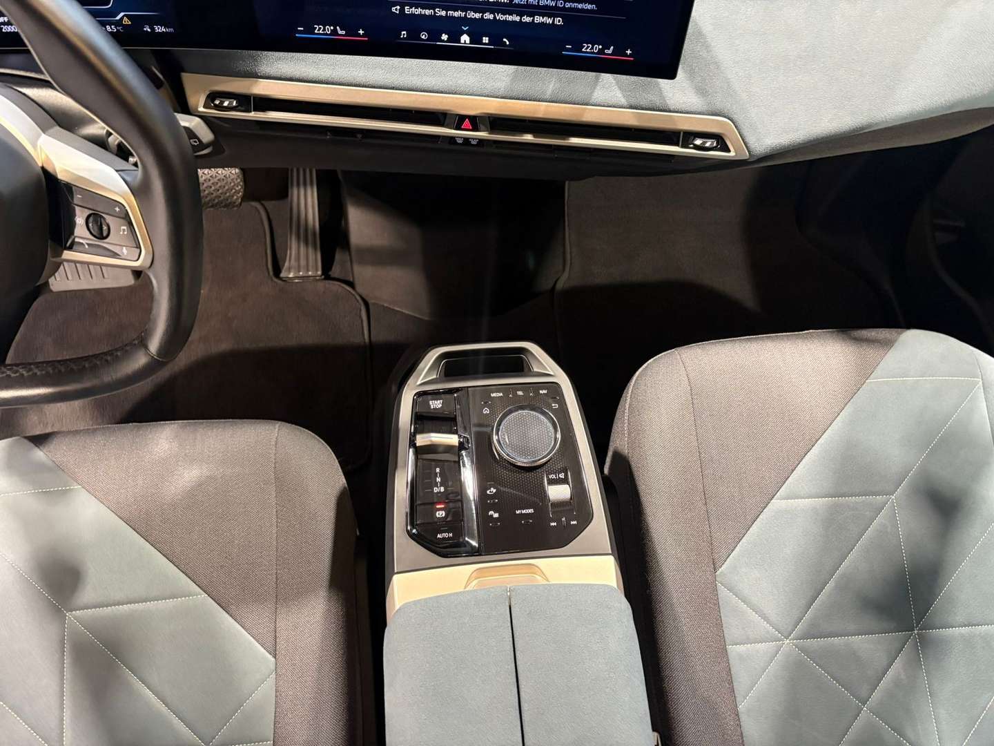 BMW IX Sport XDrive40 - 2023 - Joinsteer - #11