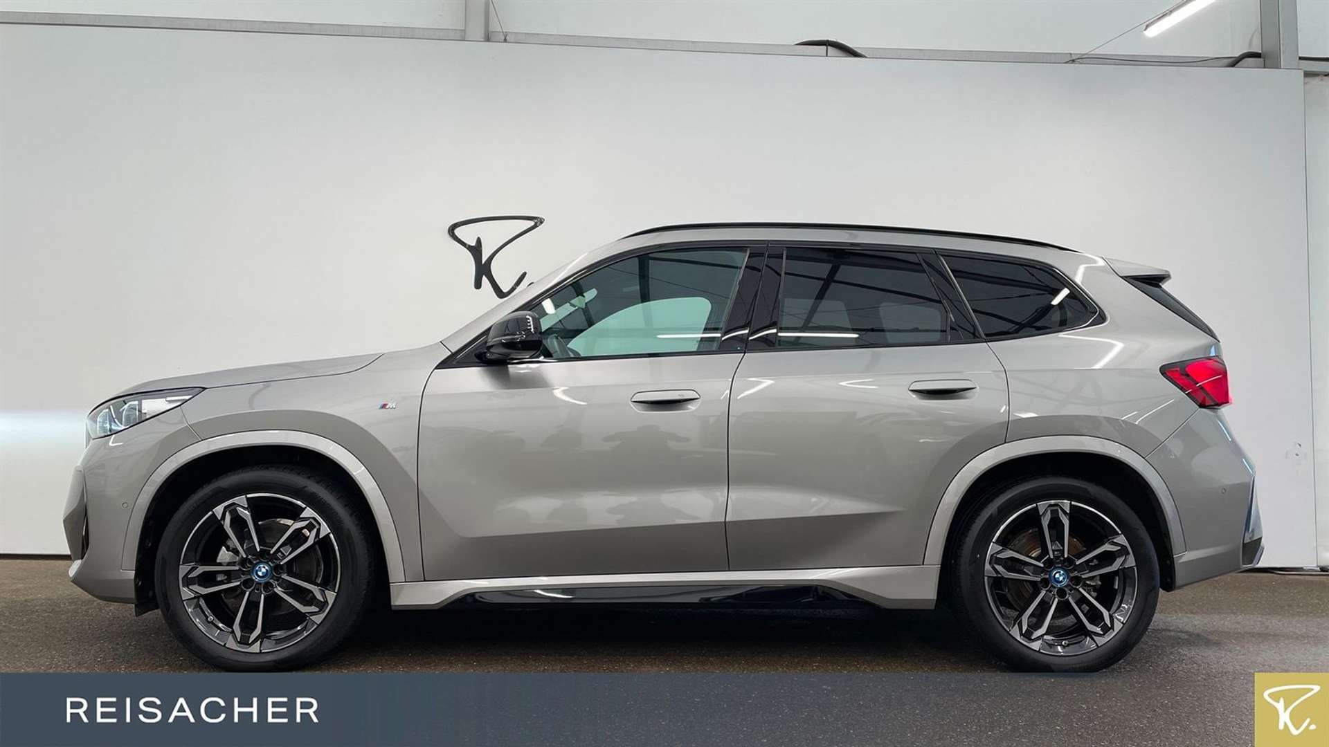 BMW IX1 M Sport EDrive20 - 2023 - Joinsteer - #9