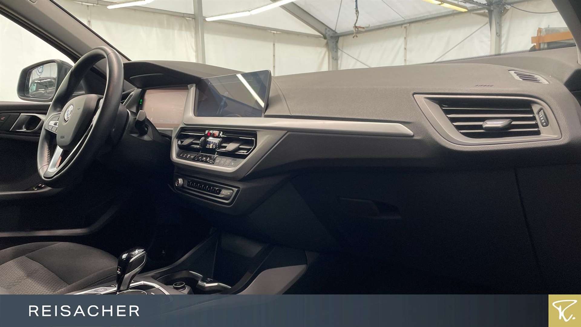 BMW 118i Advantage - 2024 - Joinsteer - #13