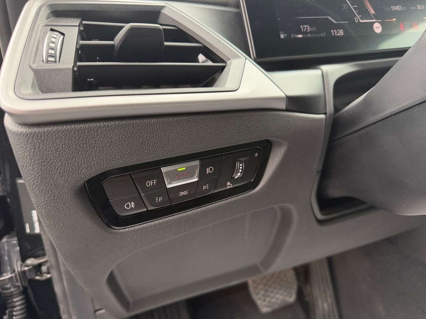 BMW Série 3 318i - 2023 - Joinsteer - #19