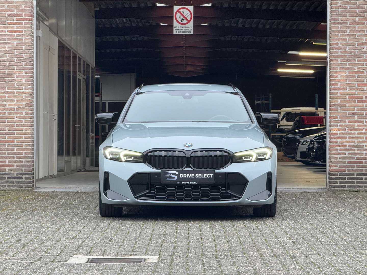 BMW 318i M Sport - 2023 - Joinsteer - #2