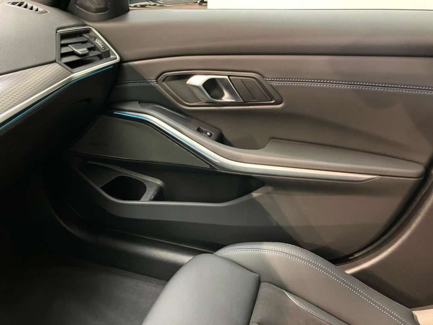 BMW 330 M Sport - 2024 - Joinsteer - #16