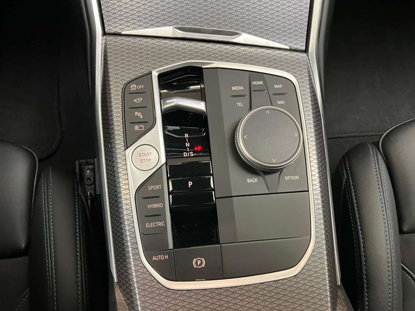 BMW 330 M Sport - 2024 - Joinsteer - #17