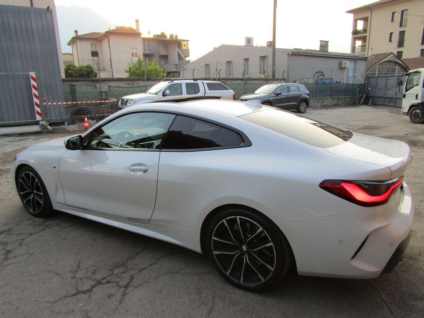 BMW Série 4 Coupé M Sport 420d - 2023 - Joinsteer - #4
