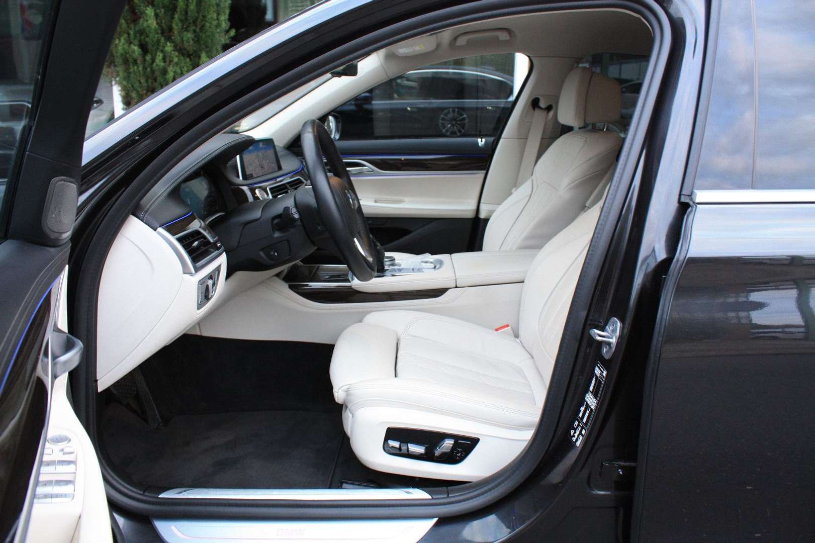 BMW Série 7 750i XDrive - 2022 - Joinsteer - #14