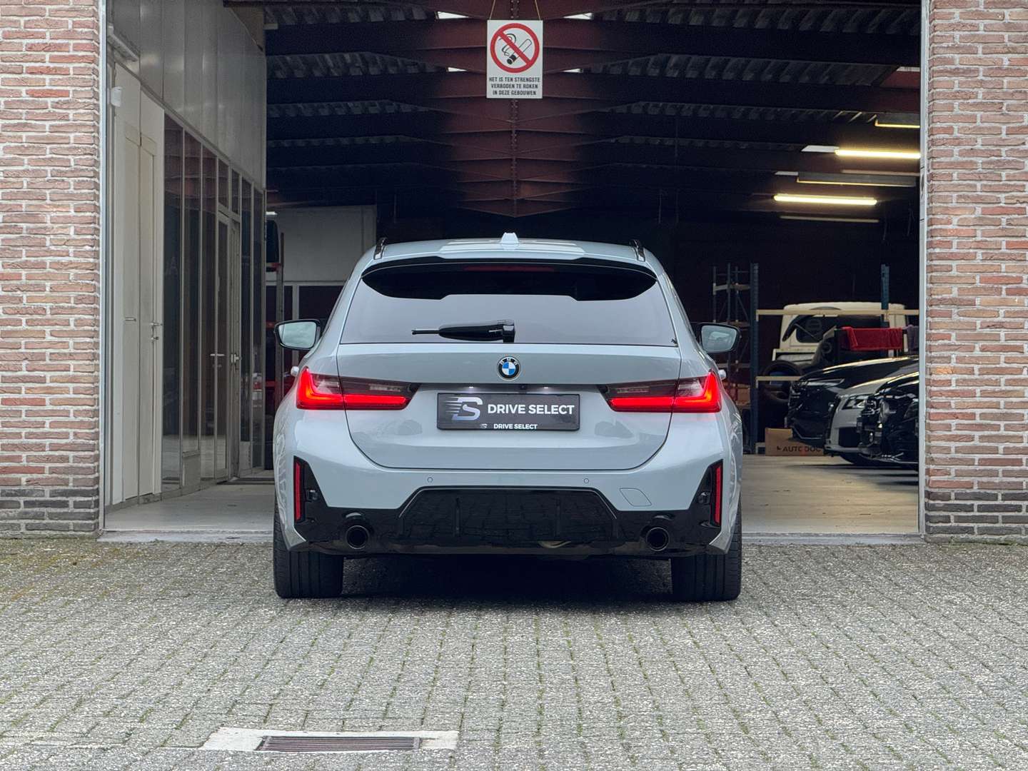 BMW 318i M Sport - 2023 - Joinsteer - #5