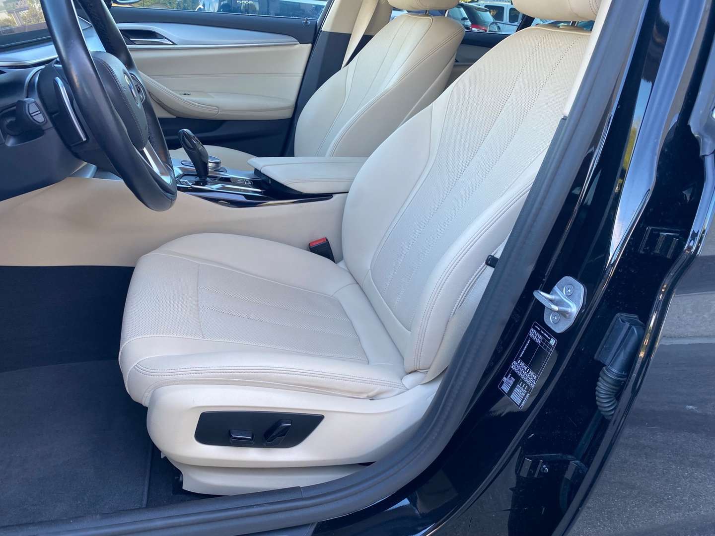BMW Série 5 Business 520d - 2021 - Joinsteer - #8