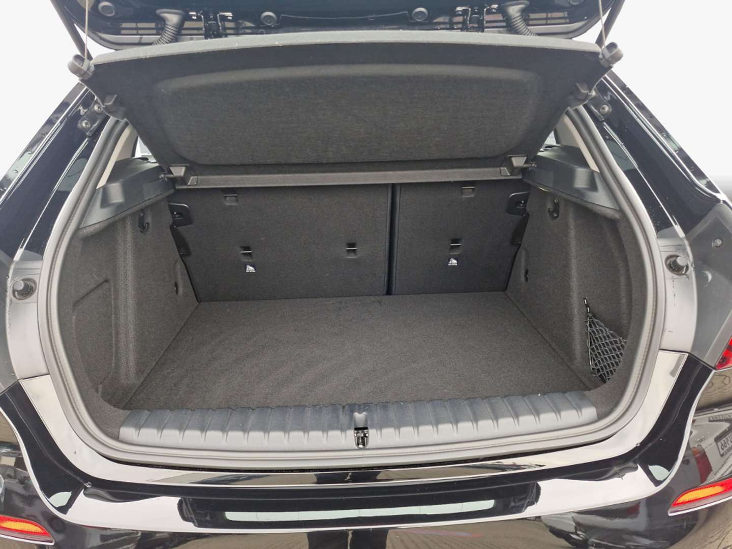 BMW 118i Advantage - 2023 - Joinsteer - #8