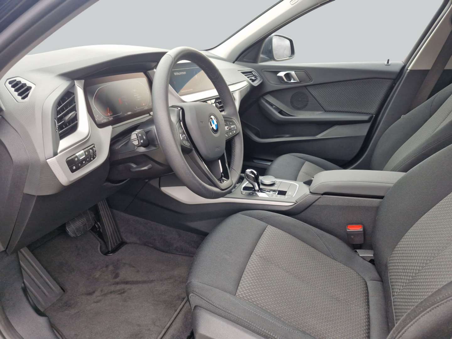 BMW 118i Advantage - 2023 - Joinsteer - #9