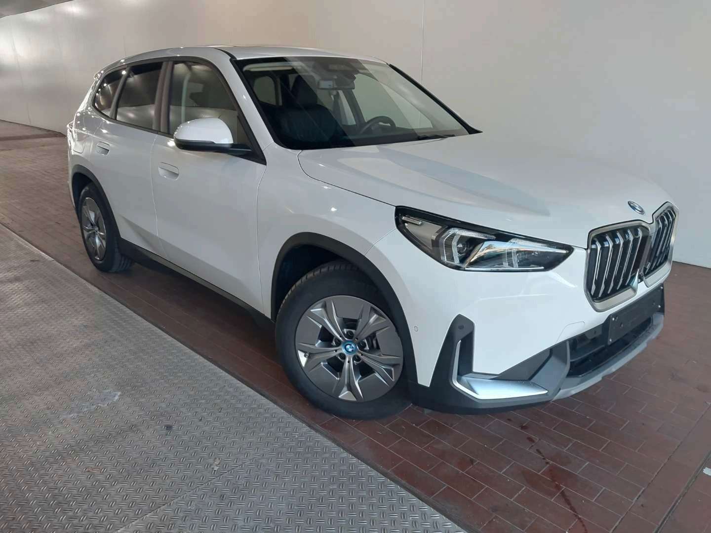 BMW IX1 30 XDrive - 2023 - Joinsteer - #2