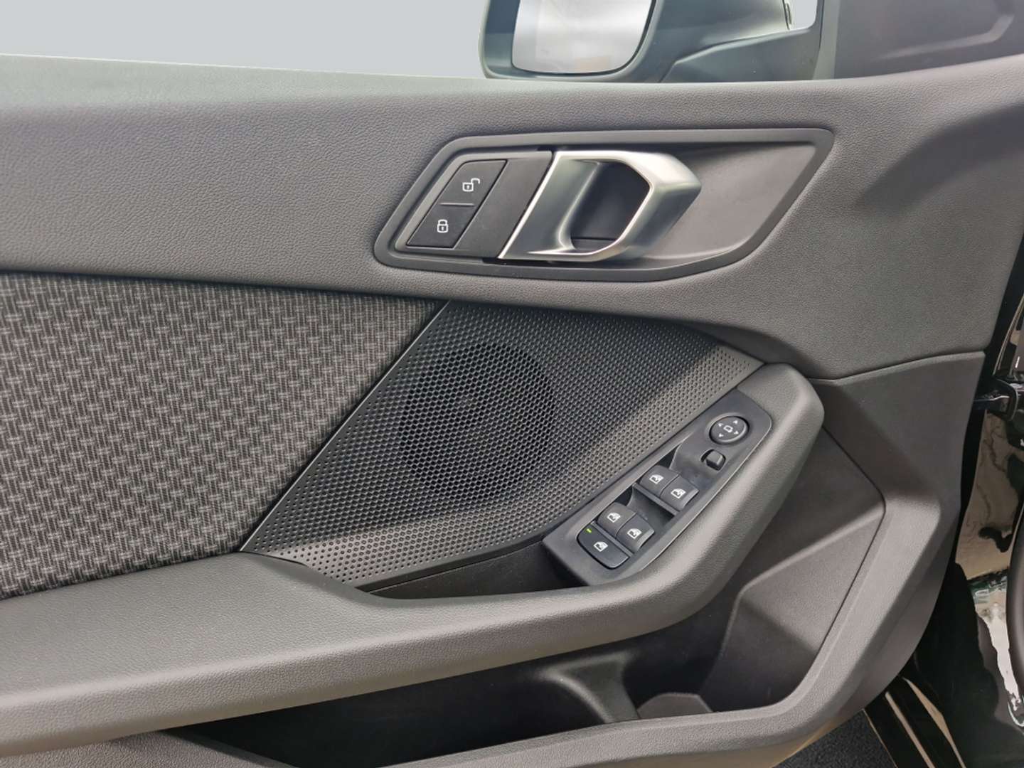 BMW 118i Advantage - 2023 - Joinsteer - #19