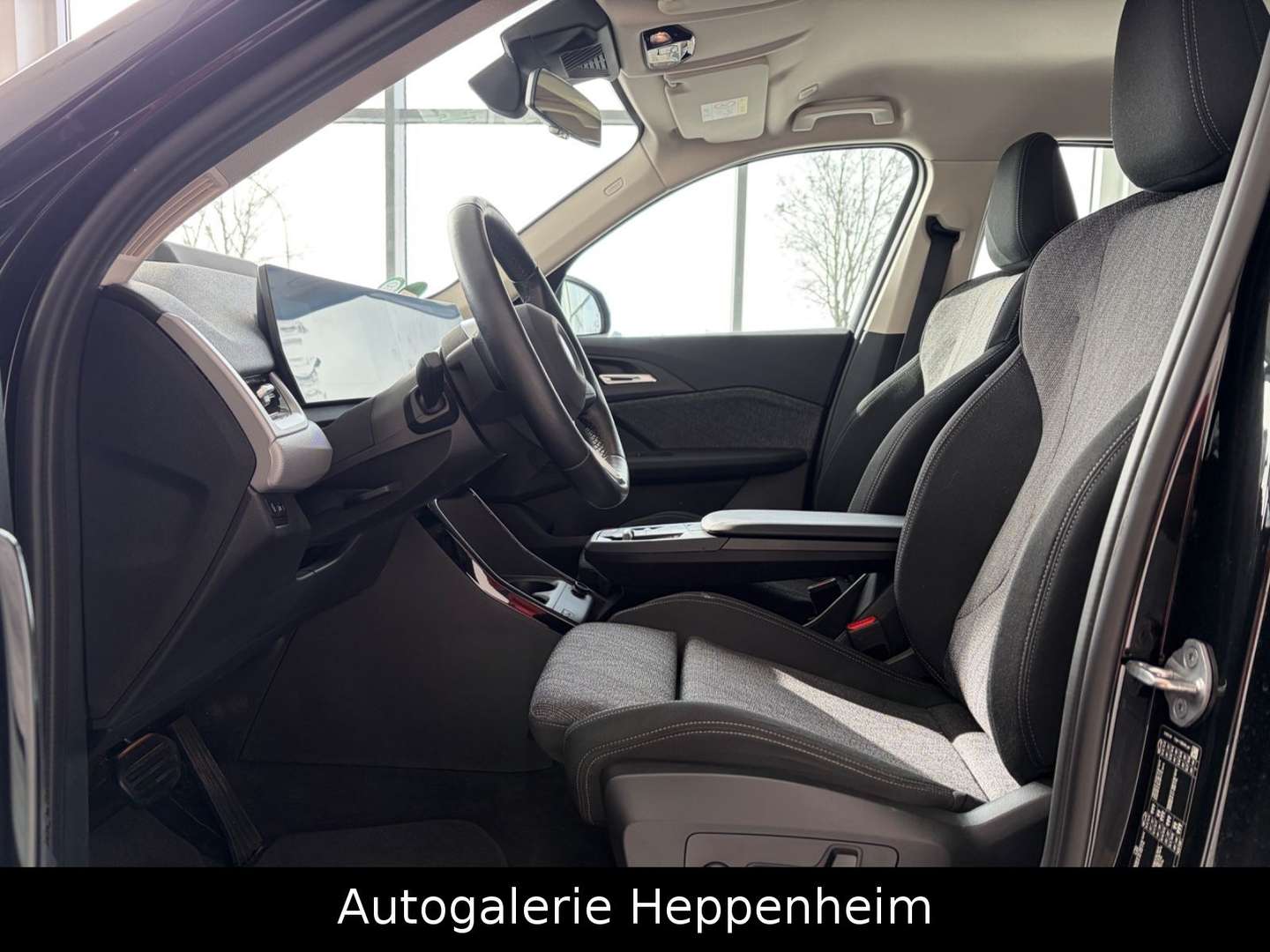 BMW IX1 20 EDrive - 2024 - Joinsteer - #17