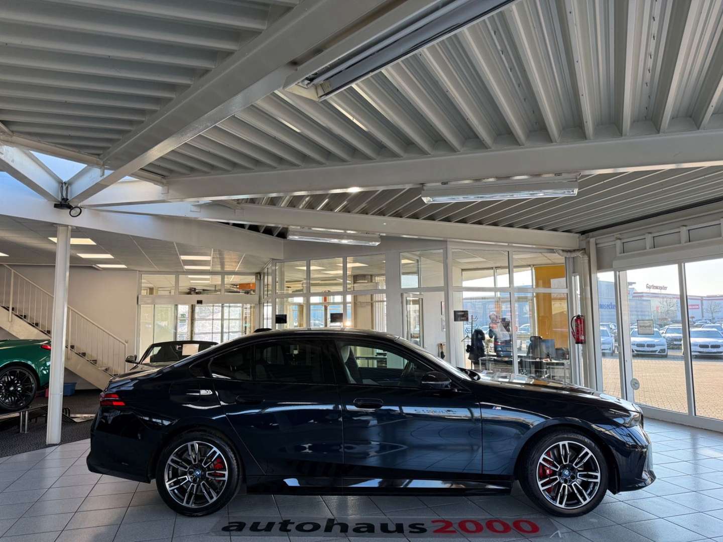 BMW Série 5 M Sport 550e XDrive - 2025 - Joinsteer - #2