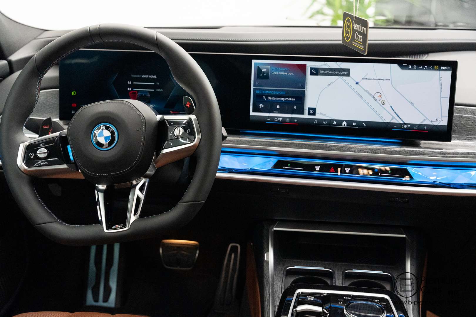 BMW Série 7 Individual 760e XDrive - 2026 - Joinsteer - #26