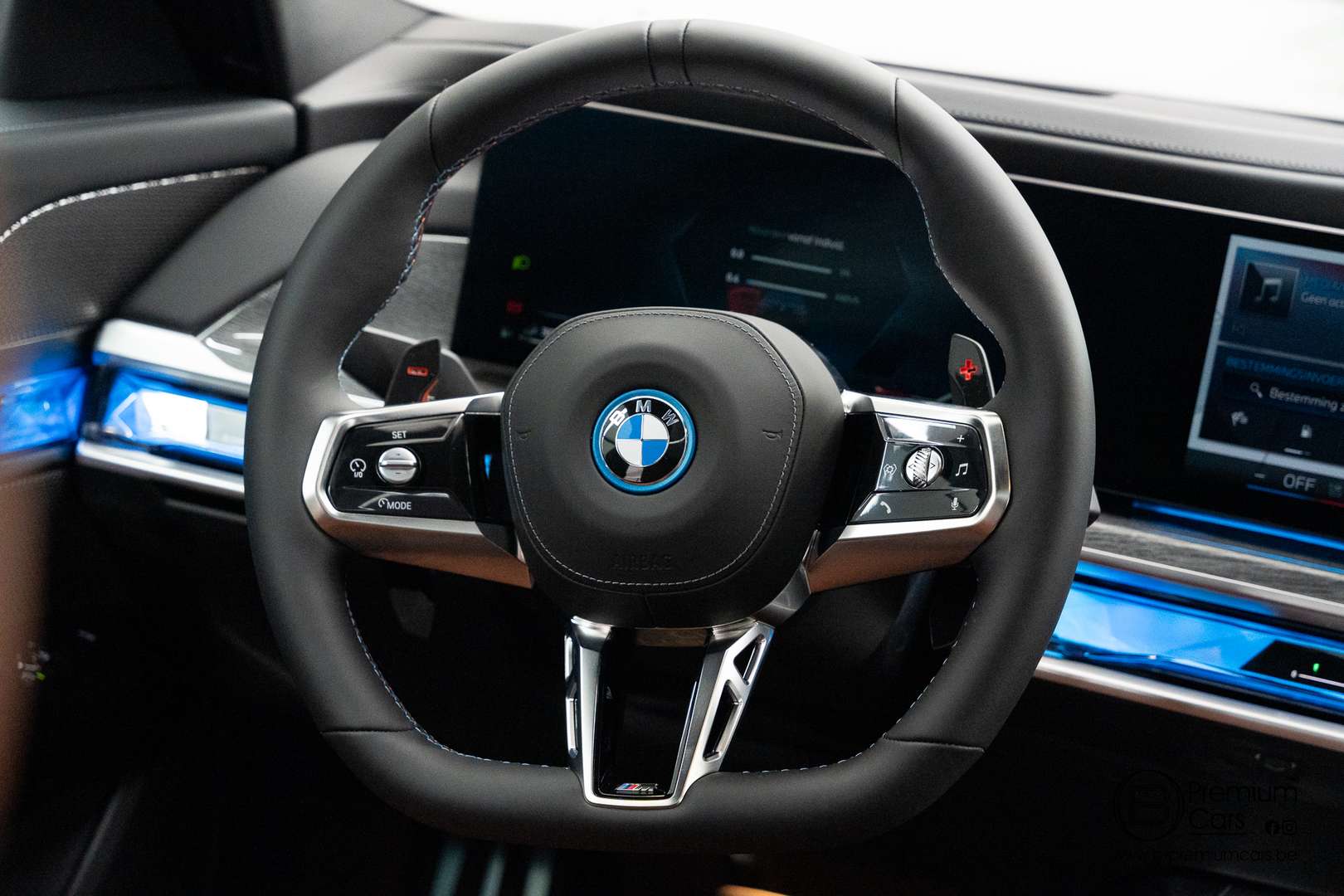 BMW Série 7 Individual 760e XDrive - 2026 - Joinsteer - #27
