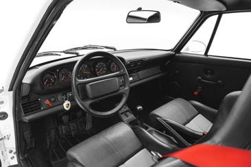 Porsche 964 Carrera RS — photo 11