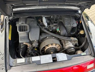 Porsche 993 Carrera — photo 27