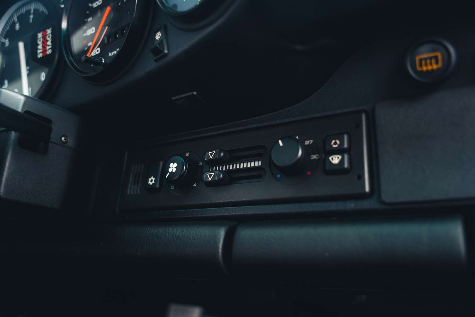 Porsche 964 CARRERA 4 - 1990 - Joinsteer - #23