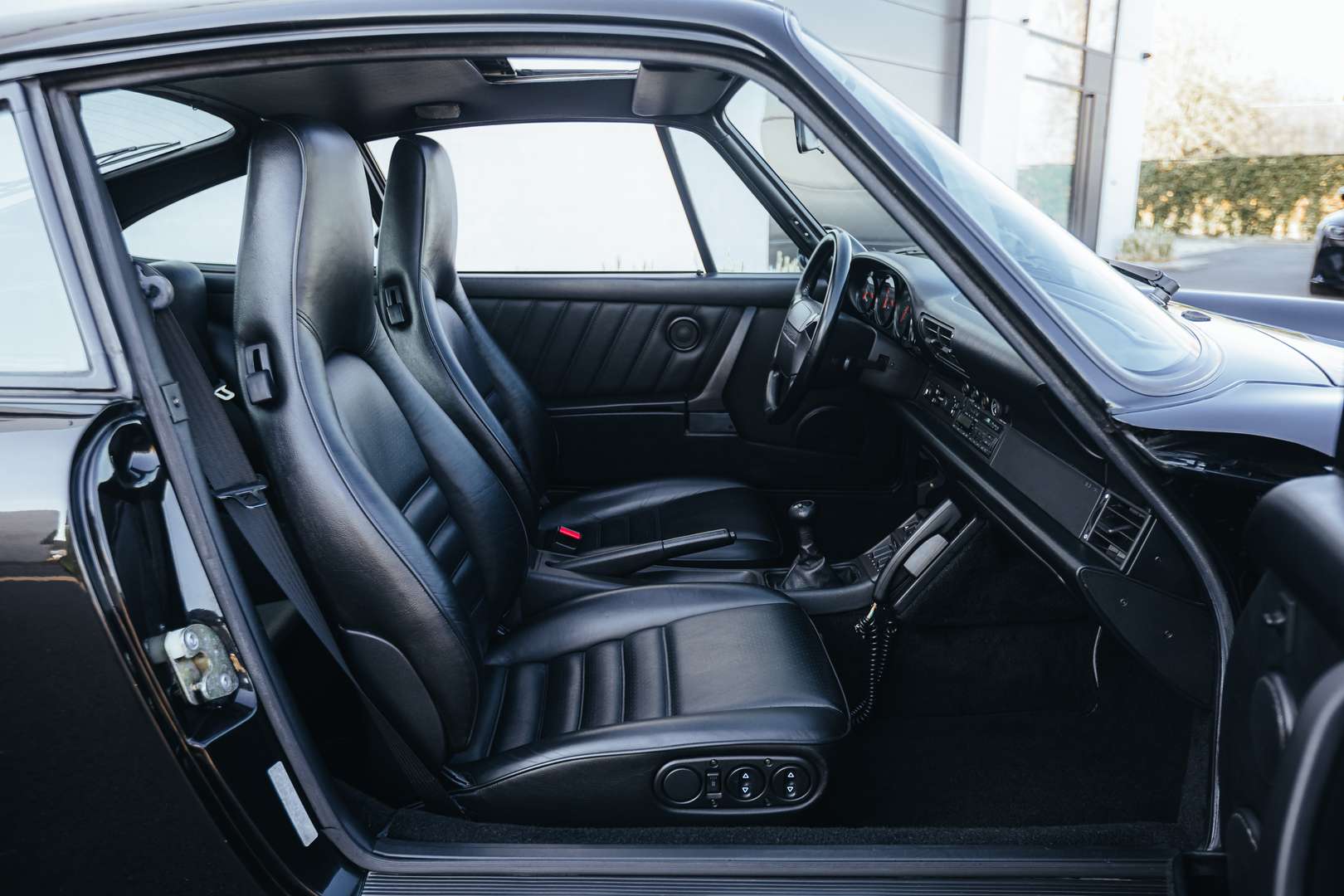 Porsche 964 CARRERA 4 - 1993 - Joinsteer - #26