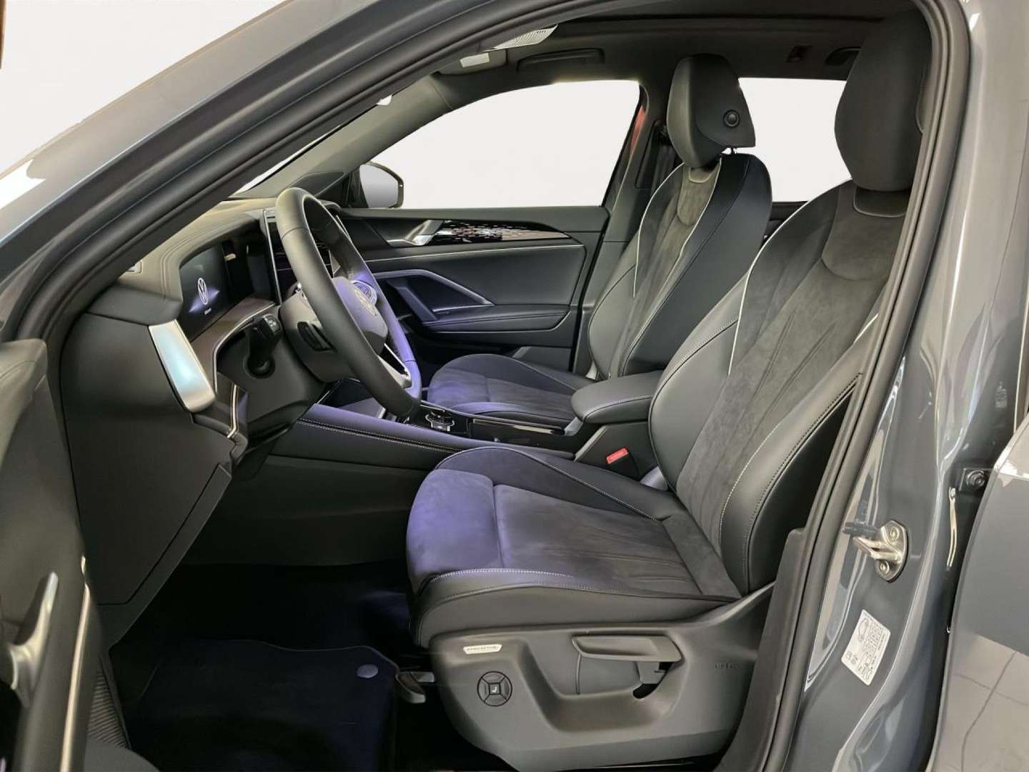 Volkswagen T-CROSS Elegance TDI - 2026 - Joinsteer - #8