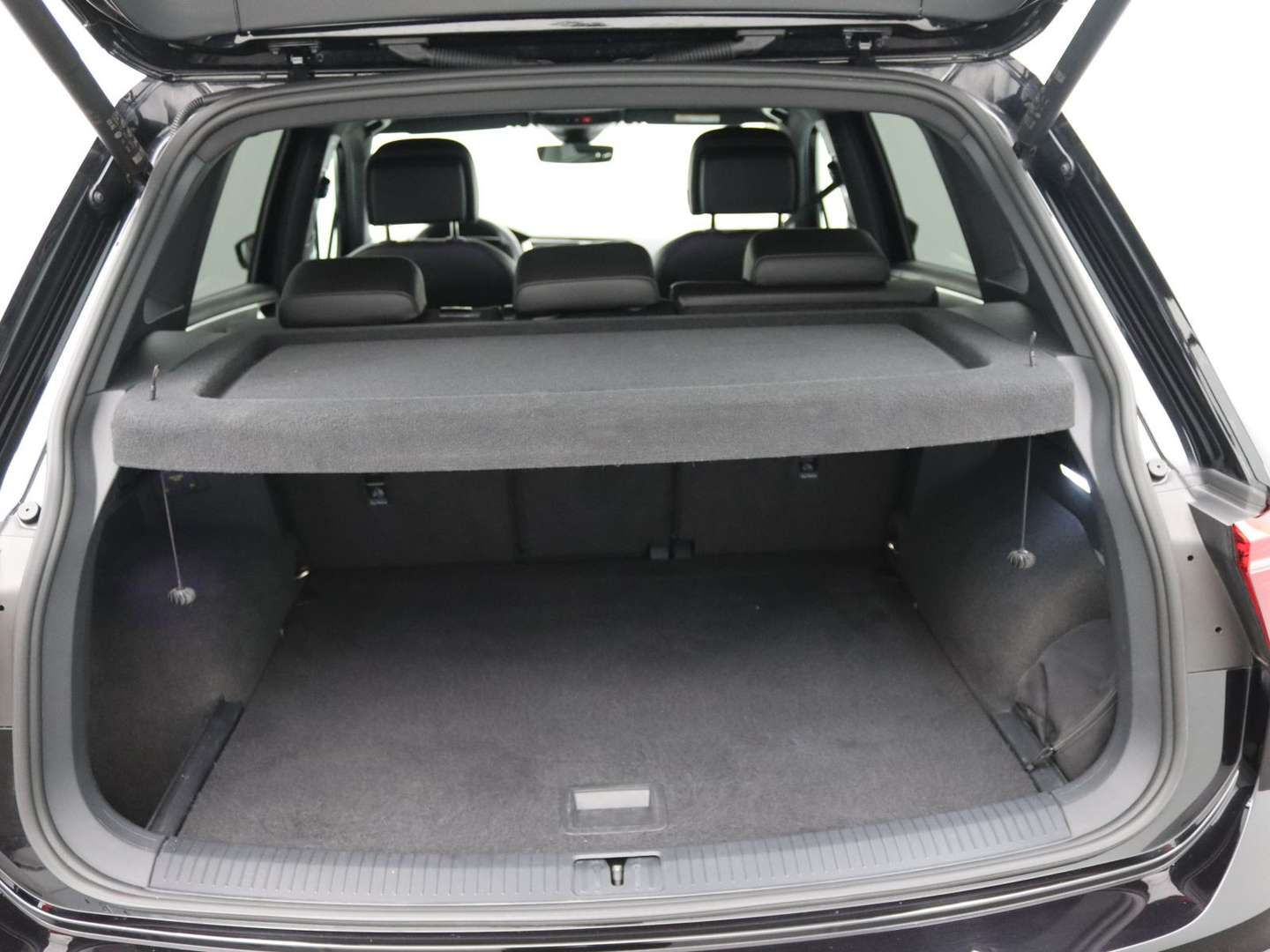 Volkswagen TIGUAN R-Line - 2022 - Joinsteer - #6