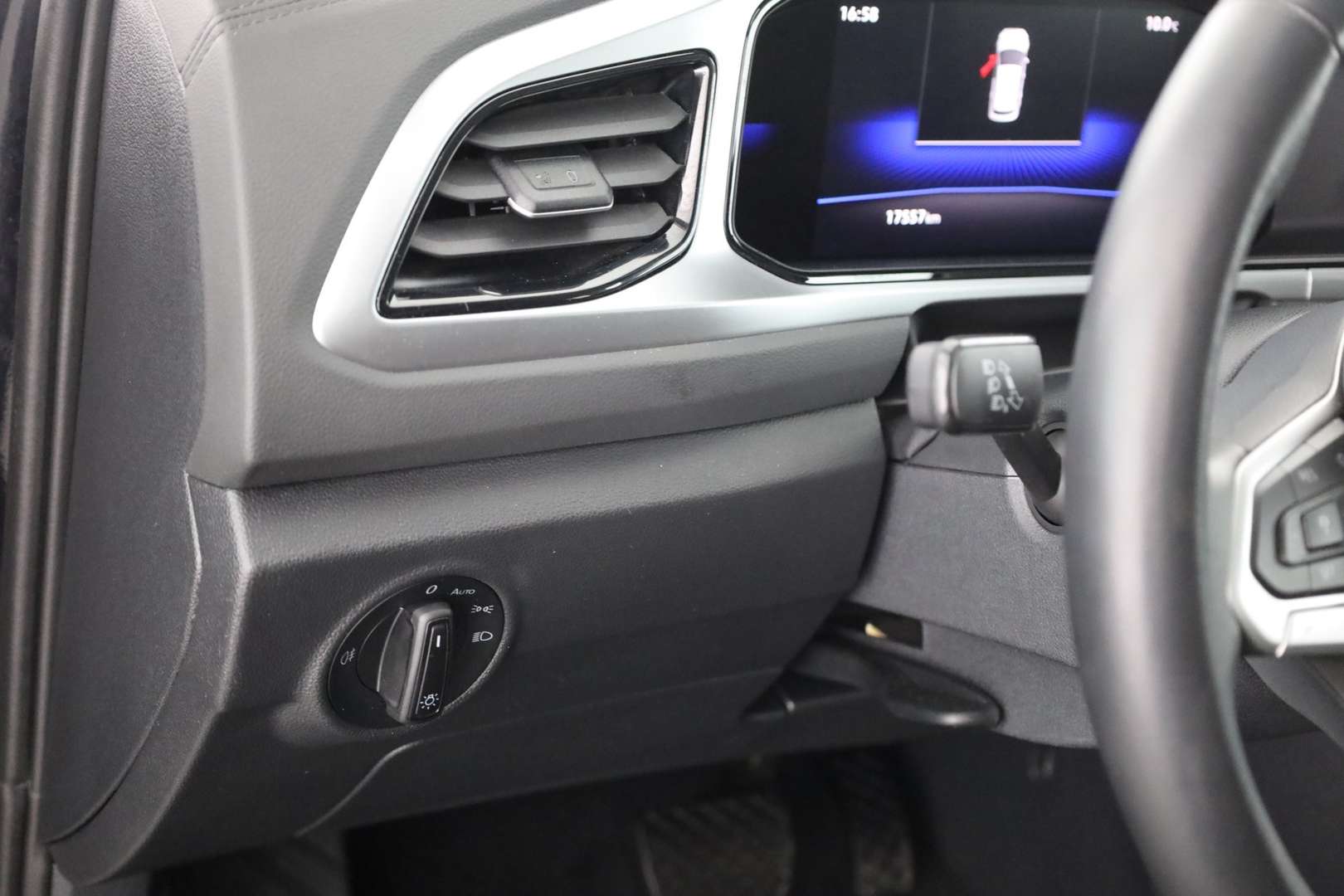 Volkswagen T-Roc TSI - 2025 - Joinsteer - #20